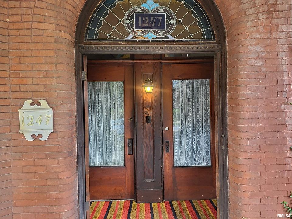 2nd image of 1247 Kentucky St