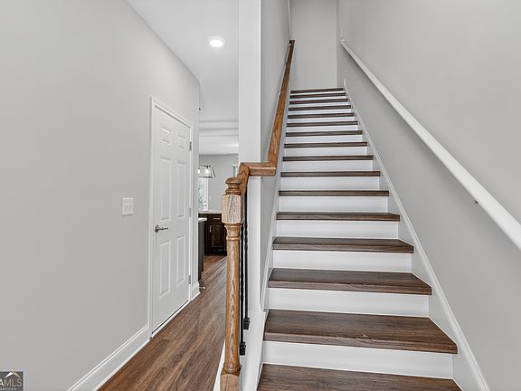 6th image of this home