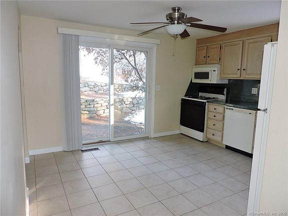 3rd image of 24 Gayfeather Ln #24