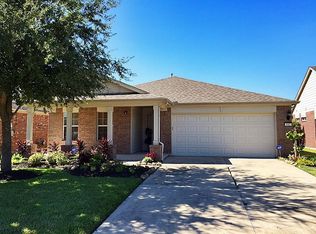 842 Honeysuckle Vine Dr, Rosenberg, TX 77469