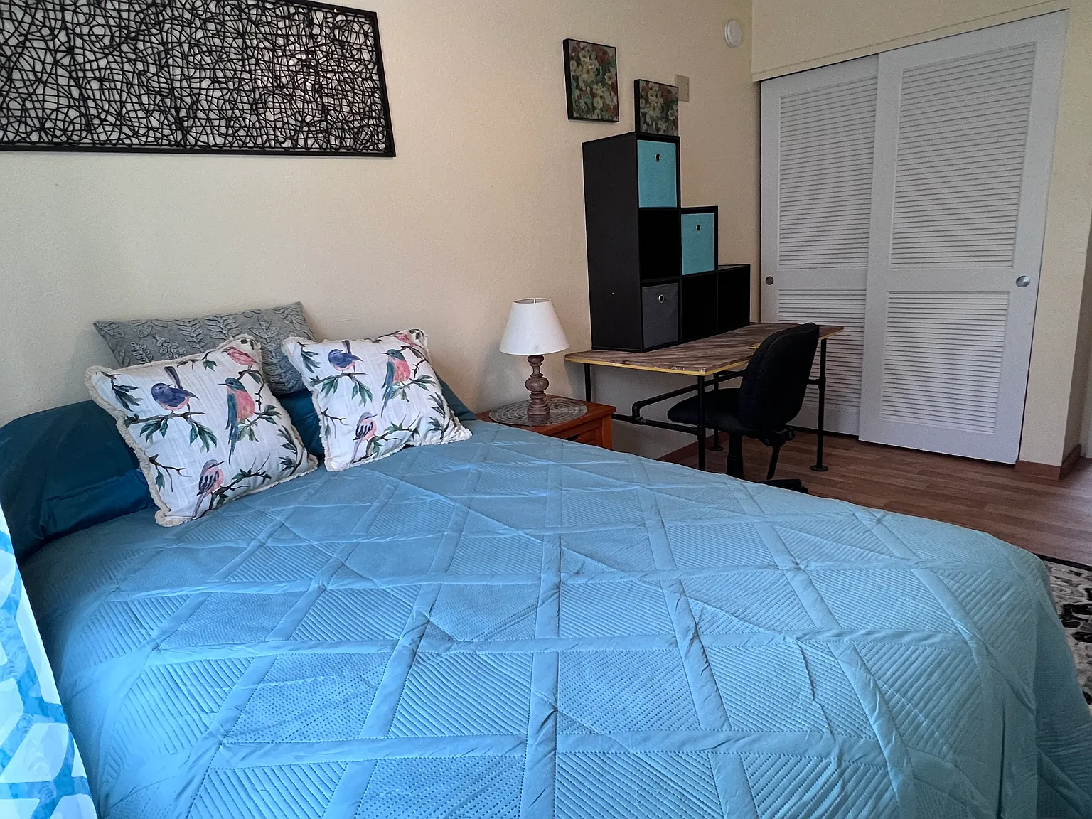 4 bed, 1250 sqft, $1,000 — Photo 4