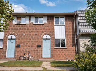 414 Stone Rd W, Guelph, ON N1G 3E1