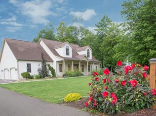 203 Deer Run Dr, Butler, PA 16001