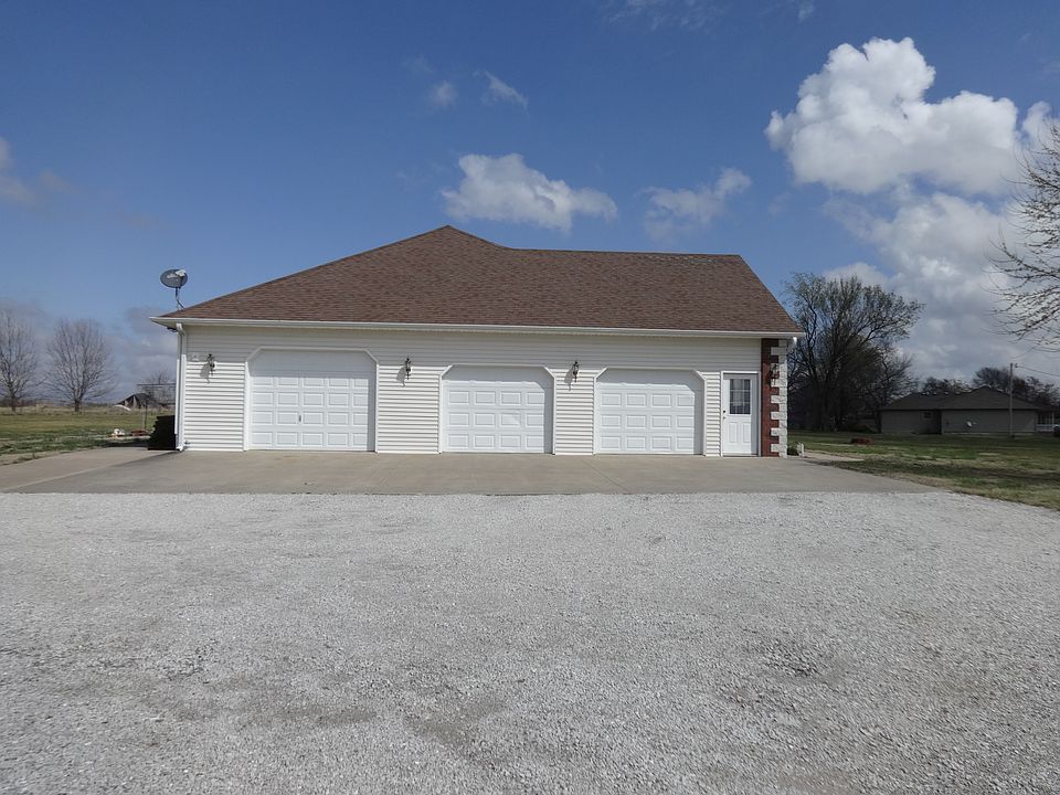 2nd image of 9037 Justice Ln