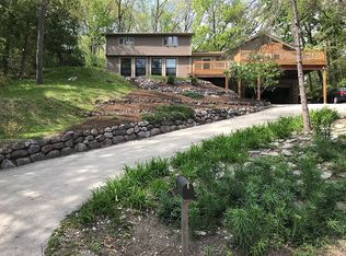 N30W28812 W Lakeside Dr, Pewaukee, WI 53072