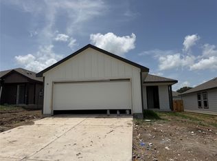 1241 Hickory Grove St, Brenham, TX 77833