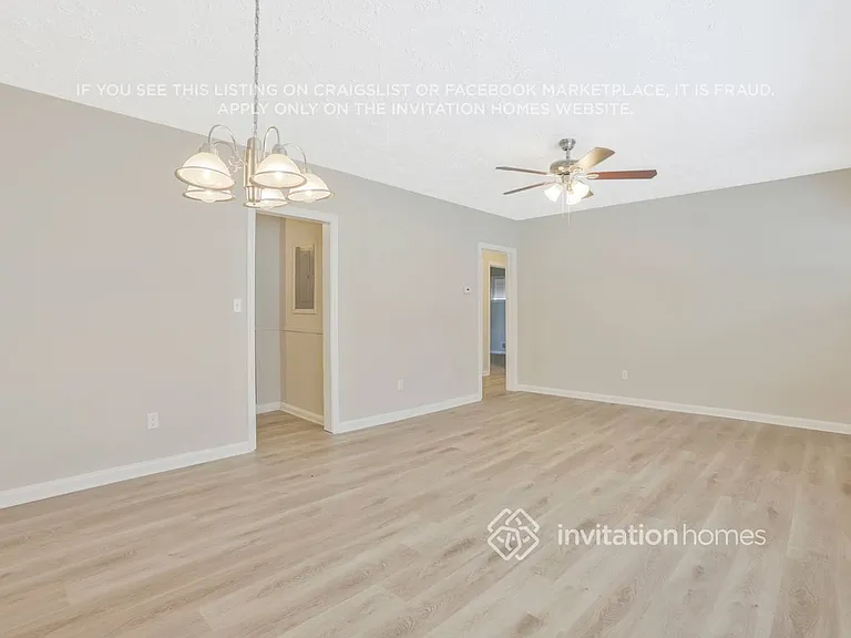 1958 Laurel Ln — Photo 11