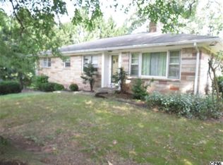 9 Valley Rd, Hershey, PA 17033