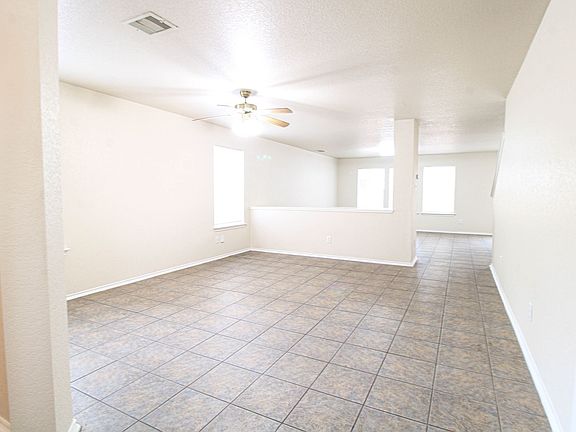 3rd image of 6515 Rosewood Crst
