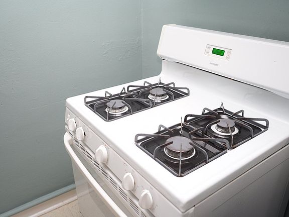 4th image of 720 Nalle St APT 2
