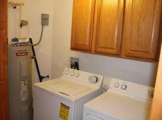 7054 Parkstone Ter, Racine, WI 53406