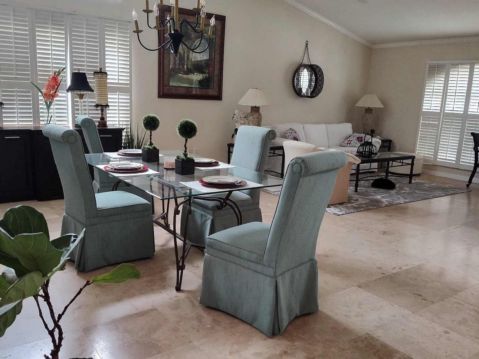 3 bed, 2124 sqft, $4,900 — Photo 4