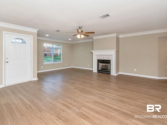 4th image of 6482 Cedar Bend Ct