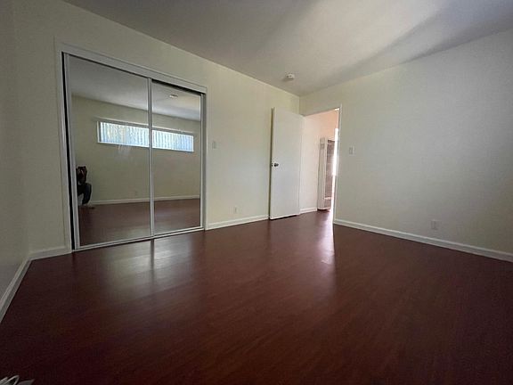 5th image of 2306 John Ct #2306