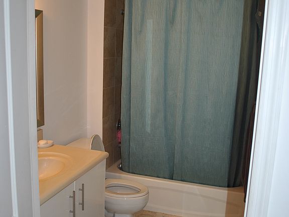 5th image of 7900 Harbor Island Dr APT 823