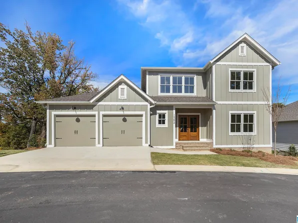 1584 Forest Ridge Rd, Birmingham, AL 35226
