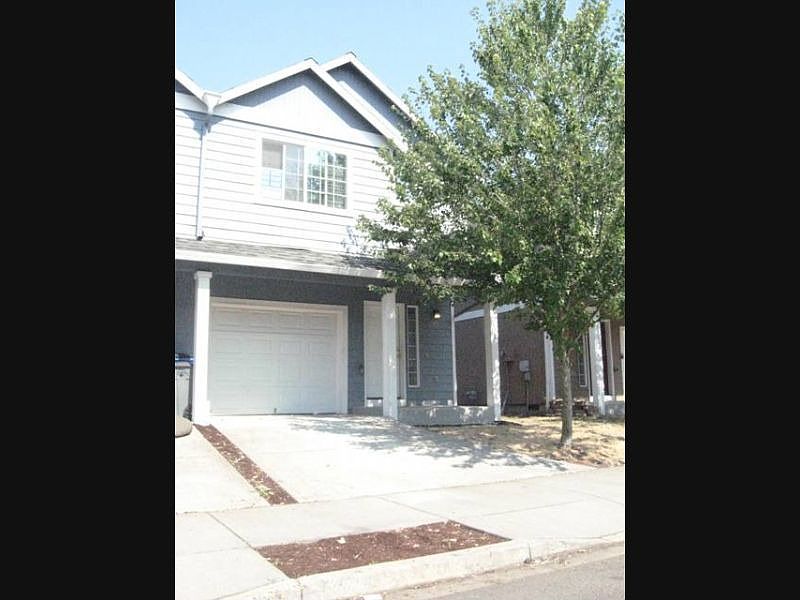 1st image of 6026 NE 33rd Cir #9