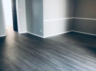 11133 Aqua Vista St APT 101, North Hollywood, CA 91602