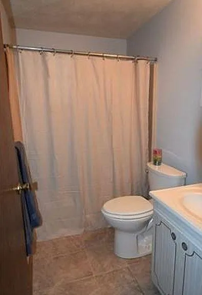 42 Swanson Ct #33A — Photo 10