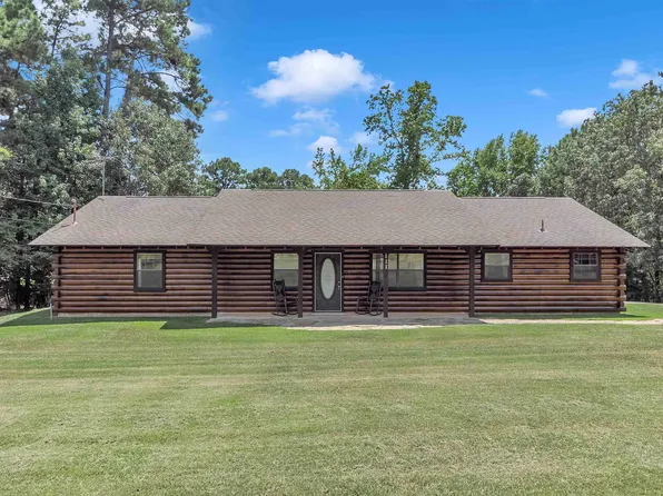 111 Oak Dr, Marshall, TX 75672