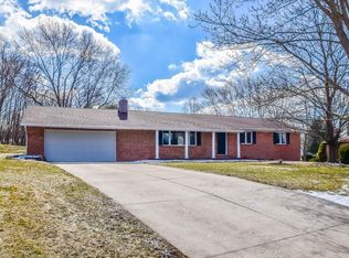11880 Shoshone Ave NW, Uniontown, OH 44685