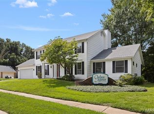 2701 Wellington Dr, Florissant, MO 63033