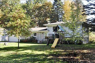 1st image of 204 Lakeway Dr