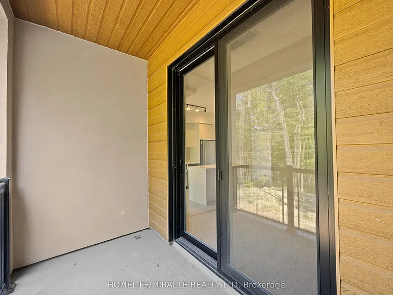 174 Clonmore Dr #9 — Photo 40