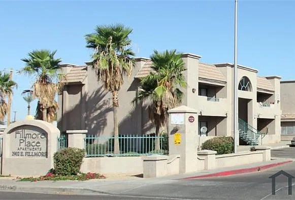2902 E Fillmore St — Photo 25