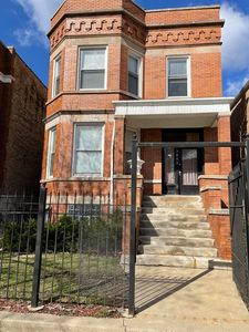 7842 S Carpenter St, Chicago, IL, 60620