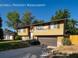 11274 S Sandy Creek Dr, Sandy, UT 84094