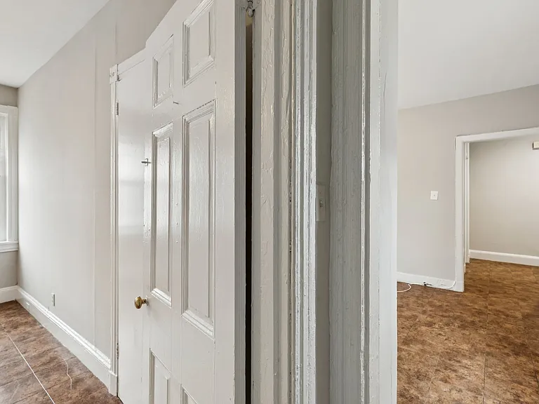 501 N 35th St #3F — Photo 14