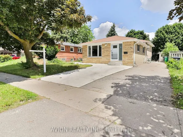 128 Rutherford Rd N, Brampton, ON L6V 2J5