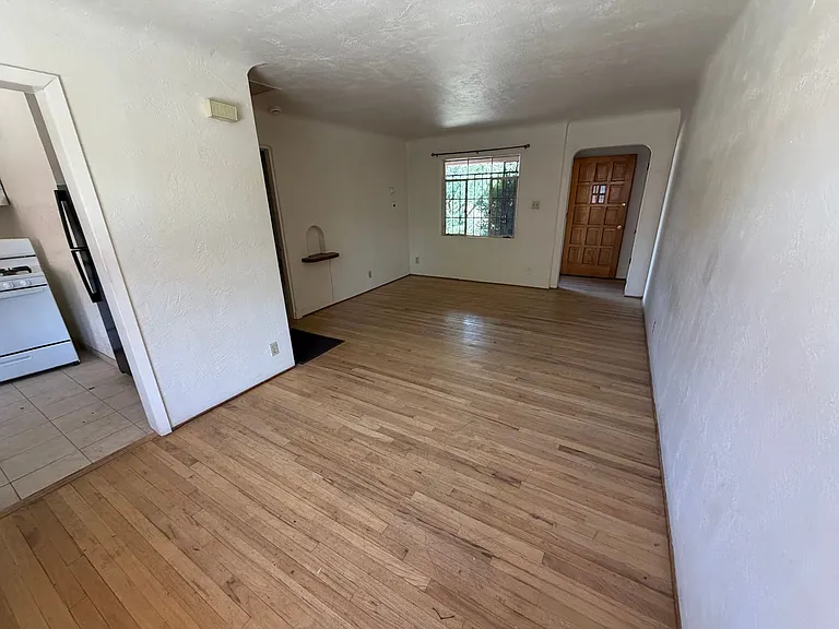 1030-1040 Truman St SE — Photo 6