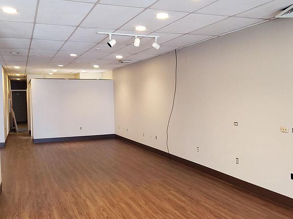 4th image of 128 S Lehigh Ave