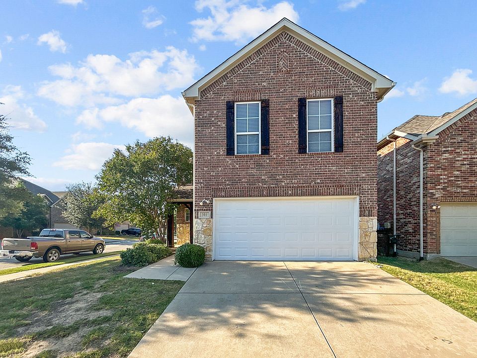 1st image of 301 Perkins Dr