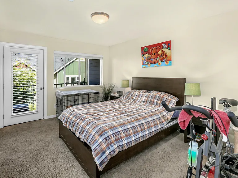 2523 NE Mulberry Walk — Photo 13