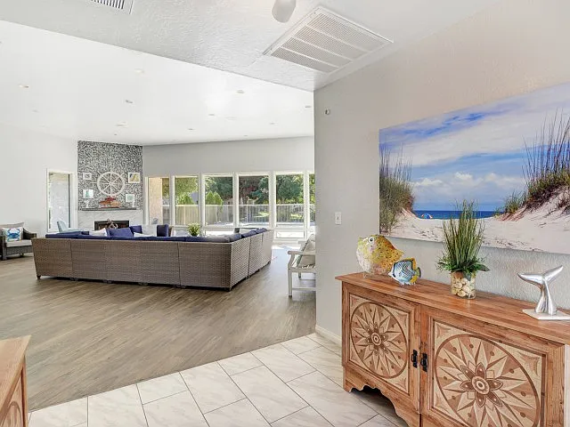 Villas East Apartments For Rent