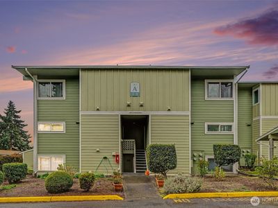 2417 S 222nd Street #A6, Des Moines, WA, 98198