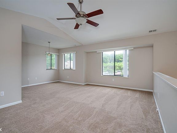 5th image of 27624 Harrison Woods Ln