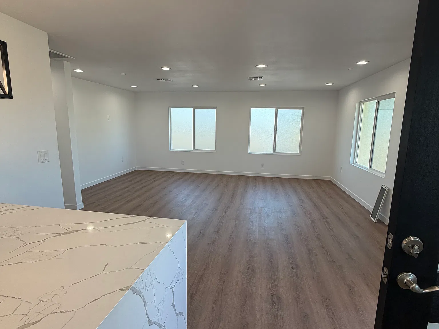 4218 Carfax Ave — Photo 4