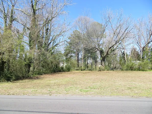1202 Mount Horeb St, Suffolk, VA 23434