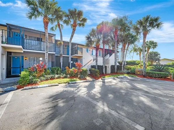 4150 Looking Glass LN #5, NAPLES, FL 34112