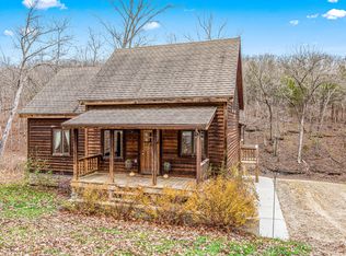 8829 Danil Rd, Mokane, MO 65059