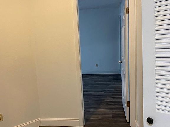 5th image of 168 Reserve Cir