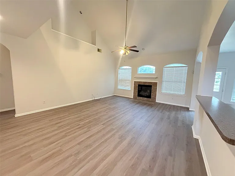 17407 S Sienna Cove Ln — Photo 8
