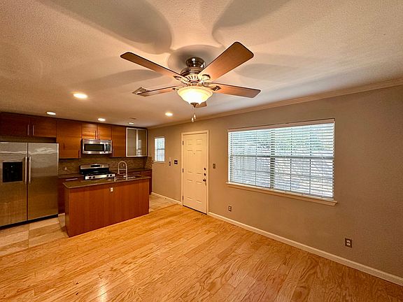 5th image of 2101 Polaris Ave APT 4