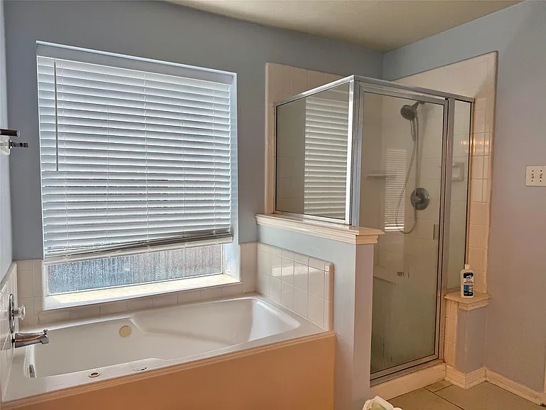 14802 Bellflora Ct — Photo 19