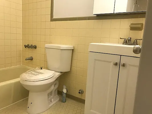 Rented by Oxford Property Group | media 13