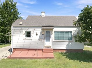 1098 Cecelia Ave, Park Hills, KY 41011